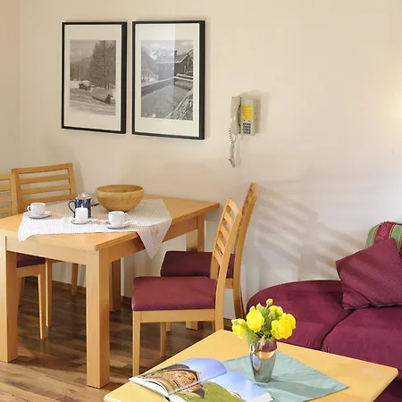 Antares Am See Apartment