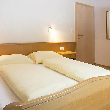 Apartment Antares Am See Maurach (Achensee)
