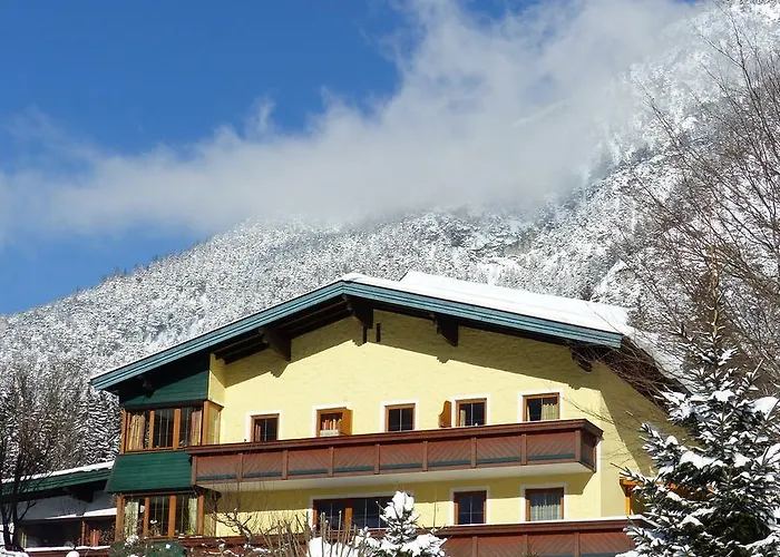 Apartment Antares Am See *